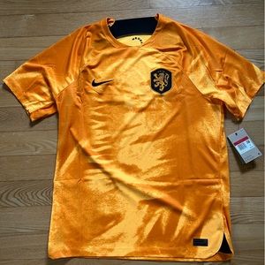NETHERLANDS 22/23 HOME JERSEY - Large - NWT